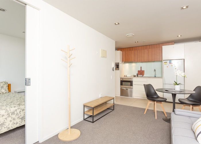  at 127/4 Dockside Lane, Auckland Central, Auckland