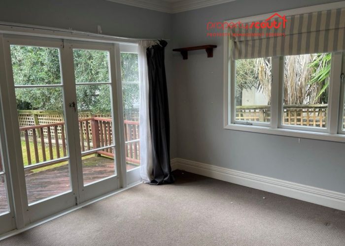  at 18 Alison Street, Hamilton Lake, Hamilton, Waikato