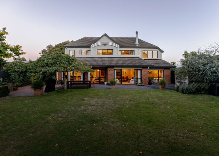  at 7 Douglas Street, Paraparaumu Beach, Kapiti Coast, Wellington