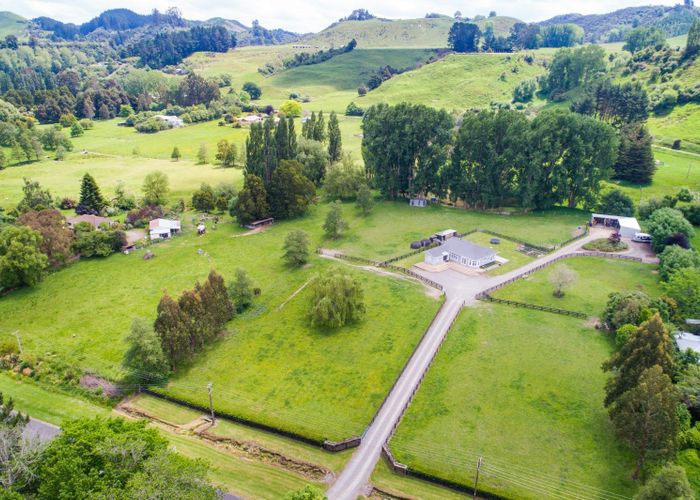  at 1351 Pohangina Road, Pohangina
