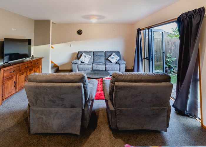  at 2/106 Ruskin Street, Addington, Christchurch
