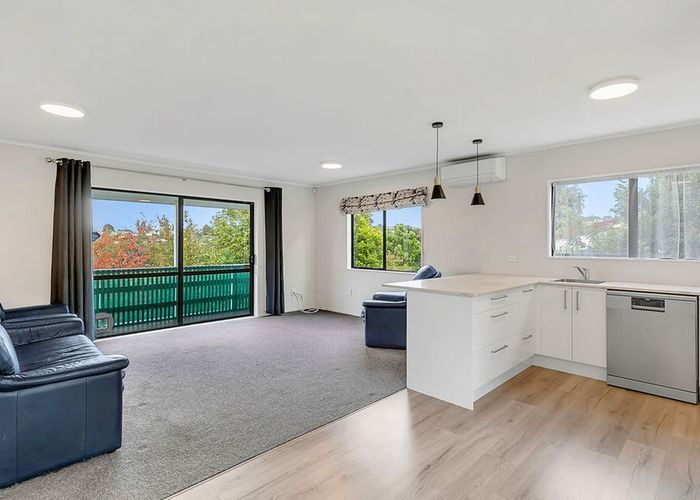  at 17 Omapere Street, Whitby, Porirua