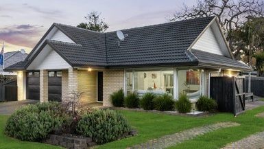  at 1 Stewart Gibson Place, Manurewa, Auckland