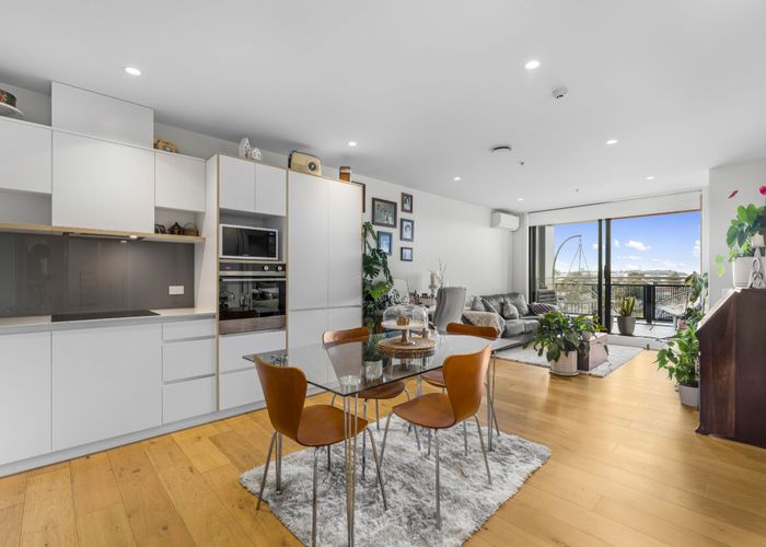  at 304/64 Victoria Street, Onehunga, Auckland City, Auckland