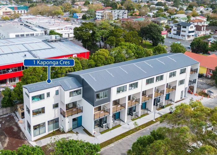  at 4/1 Kaponga Crescent, New Lynn, Waitakere City, Auckland