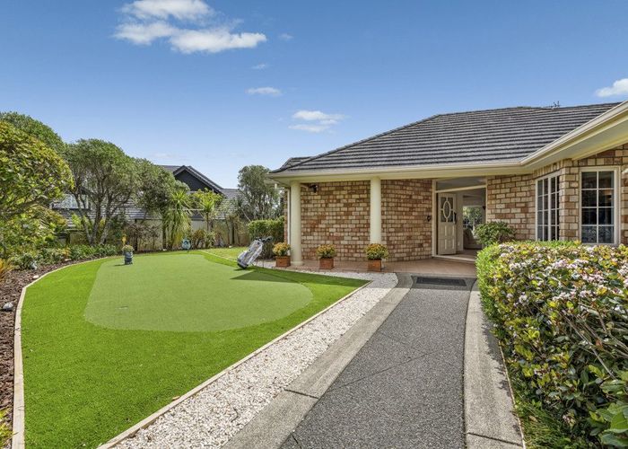  at 12 San Jose Rise, Shamrock Park, Manukau City, Auckland