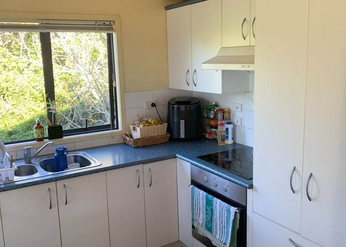  at 41a Hendry Avenue, Hillsborough, Auckland City, Auckland