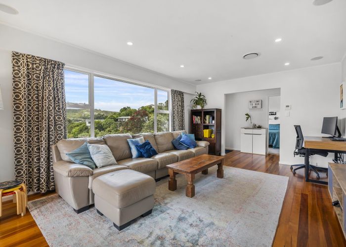 at 117 Makara Road, Karori, Wellington