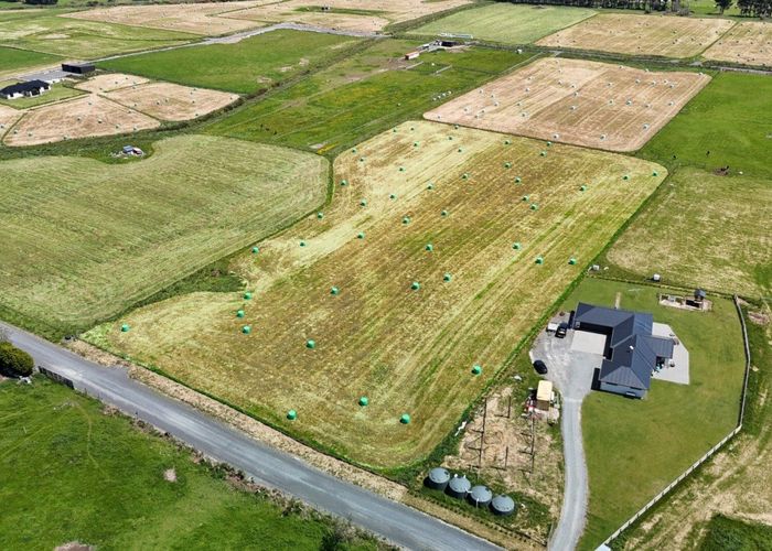  at 46 Brunswick Way, Seaward Bush, Invercargill, Southland