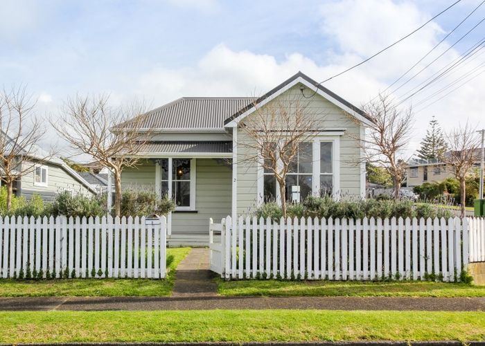  at 2 Kingwell Street, Moturoa, New Plymouth