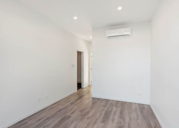  at 5/60 Kelman Road, Kelston, Waitakere City, Auckland