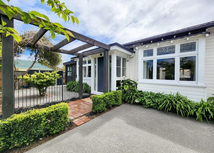  at 1/831 Ferry Road, Woolston, Christchurch