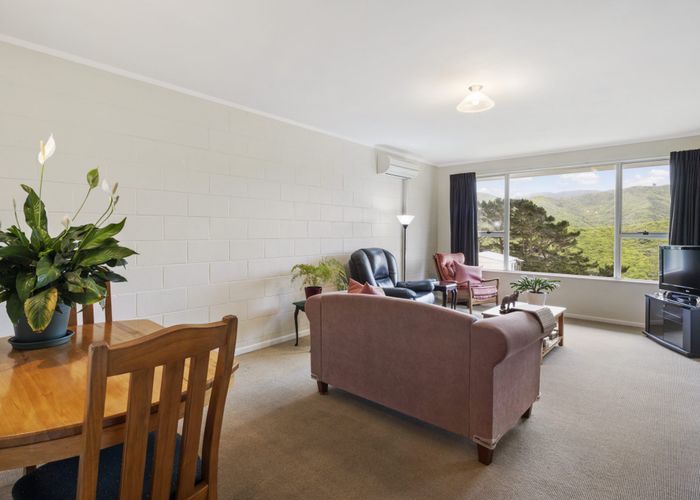  at 1/10 Camrose Grove, Kingston, Wellington