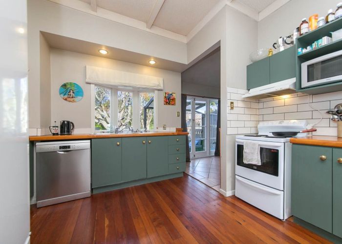  at 7A Wattle Street, New Lynn, Waitakere City, Auckland