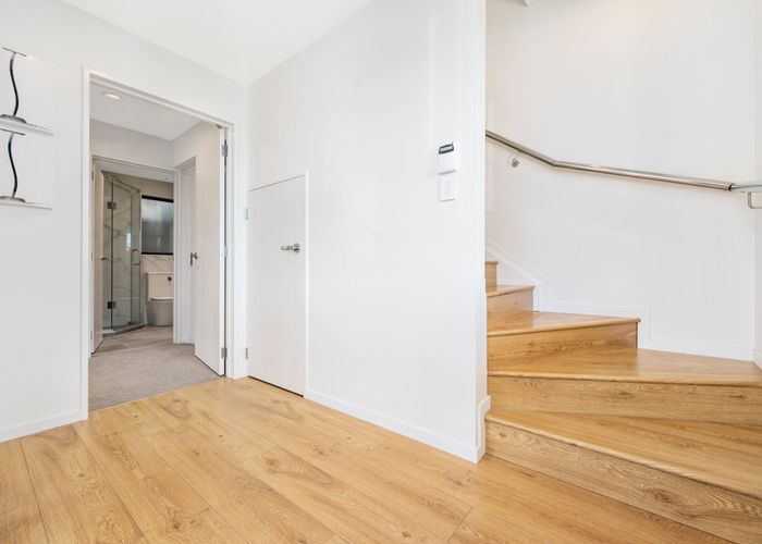  at 32B Roseville St, New Windsor, Auckland City, Auckland