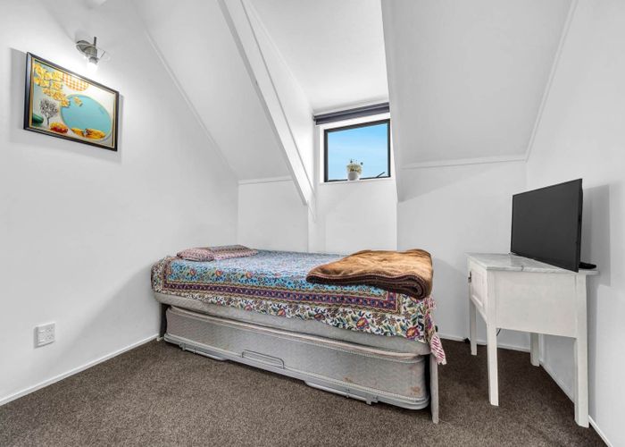  at 5/58 Manuroa Road, Takanini, Papakura, Auckland