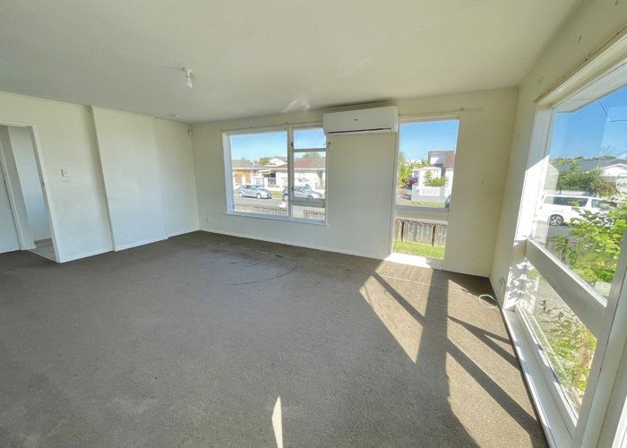  at 13 Chelburn Crescent, Mangere, Manukau City, Auckland