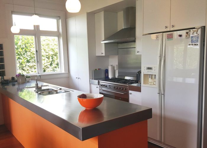  at 8 Rangiora Street, Woburn, Lower Hutt, Wellington