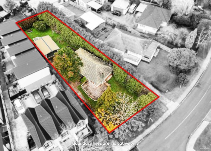  at 37 Kervil Avenue, Te Atatu Peninsula, Auckland