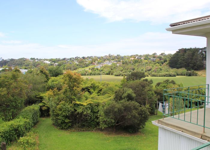  at 6 Rimu Road, Stanmore Bay, Whangaparaoa