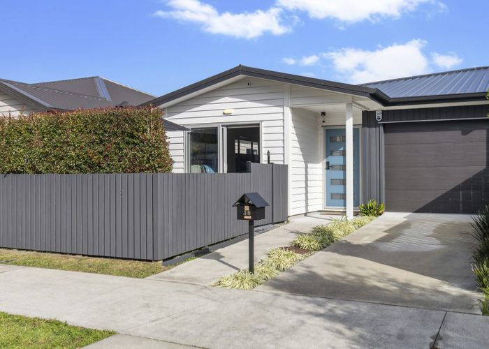  at 38 Harore Road, Takanini, Auckland