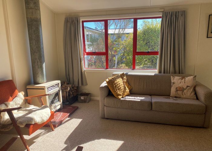  at 215 Waitaki Drive West, Otematata