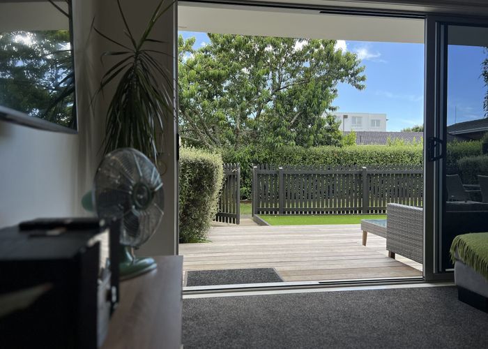  at 2/10a Wilkinson Road, Ellerslie, Auckland City, Auckland