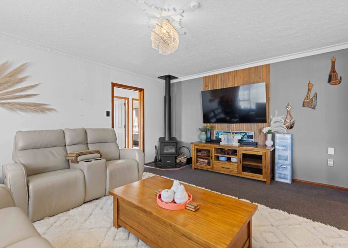  at 12 Ottawa Road, Wainoni, Christchurch City, Canterbury