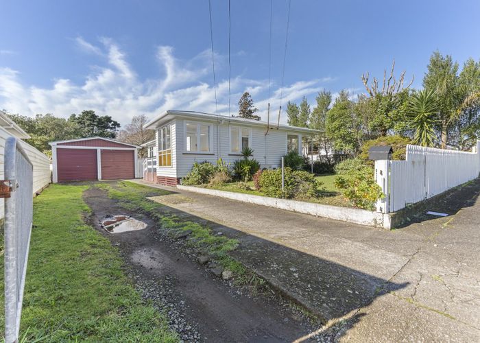  at 56 Banks Street, Marfell, New Plymouth