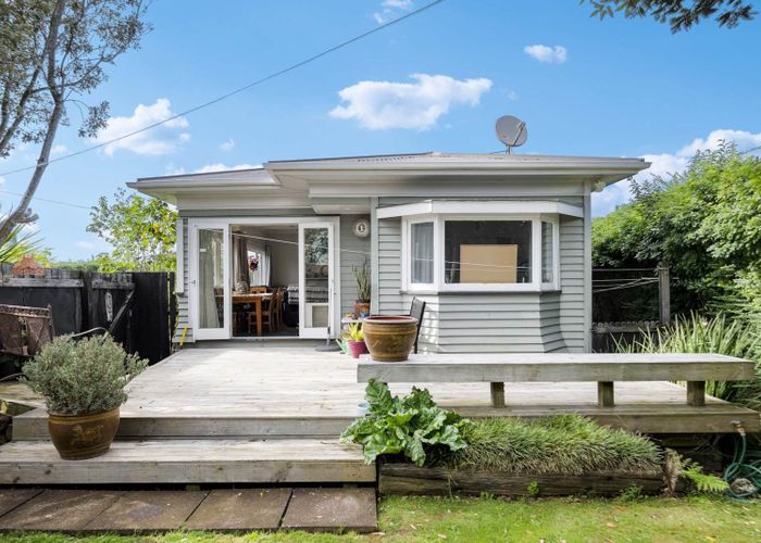  at 30 Walmsley Road, Mangere Bridge, Manukau City, Auckland