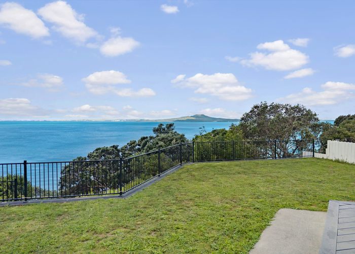  at 257 Beach Road, Campbells Bay, North Shore City, Auckland