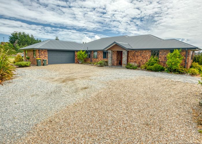 at 219 Keogans Road, Arahura Valley