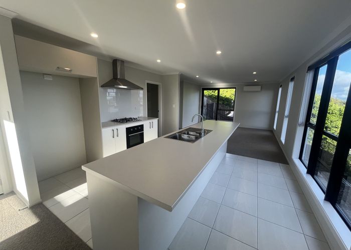  at 29 Crest Rise, Flagstaff, Hamilton, Waikato