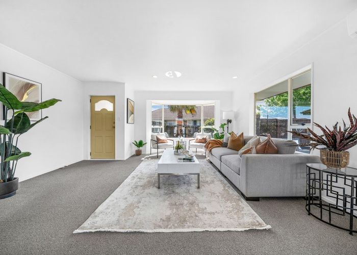  at 21 Glen Osborne Terrace, Flat Bush, Manukau City, Auckland