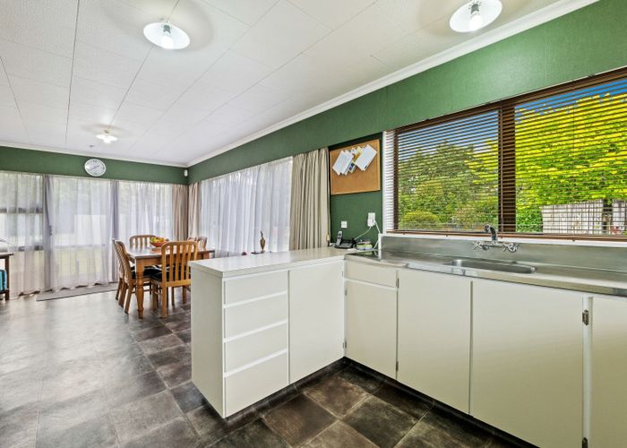  at 8 Riverside Drive, Kaponga, Hāwera