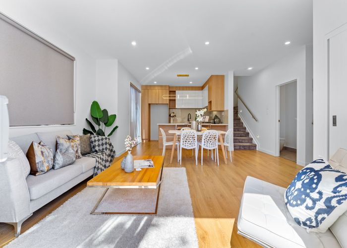  at 6B Carole Crescent, Pakuranga, Auckland