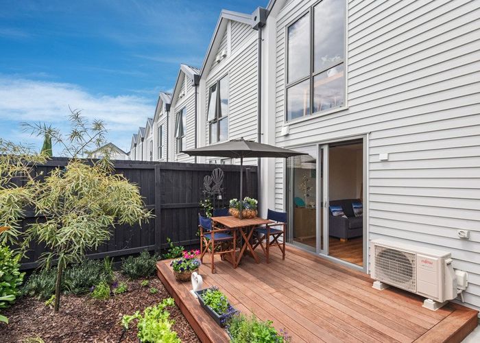  at 10/29 Bampton Street, Burwood, Christchurch City, Canterbury
