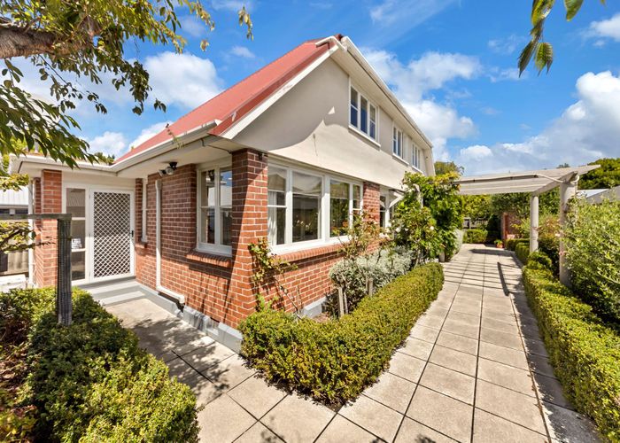  at 36 Wades Avenue, St. Martins, Christchurch City, Canterbury