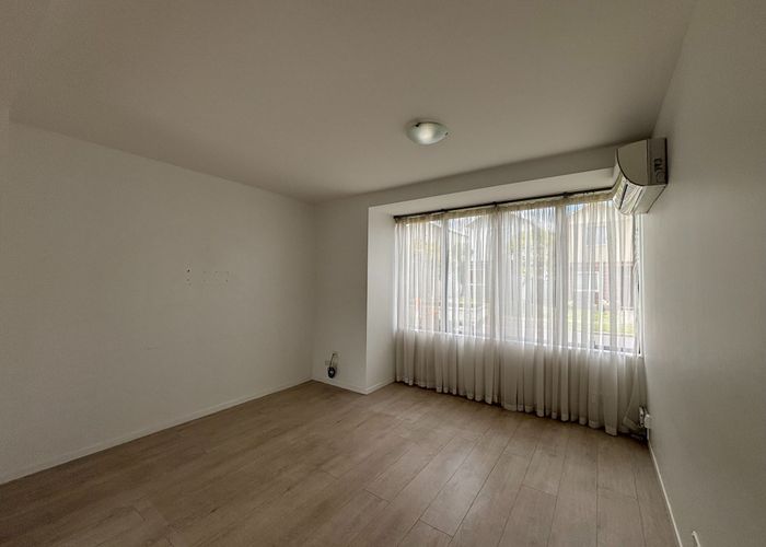  at 19 Kirikiri Lane, East Tamaki, Auckland