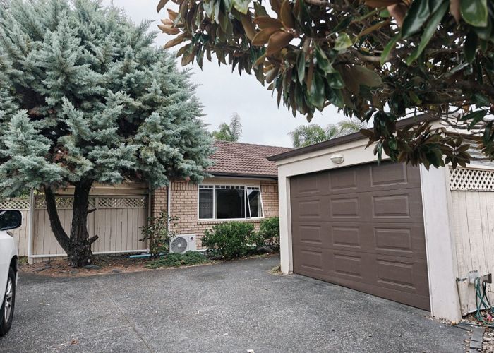  at 14 Checkerberry Court, Henderson, Waitakere City, Auckland