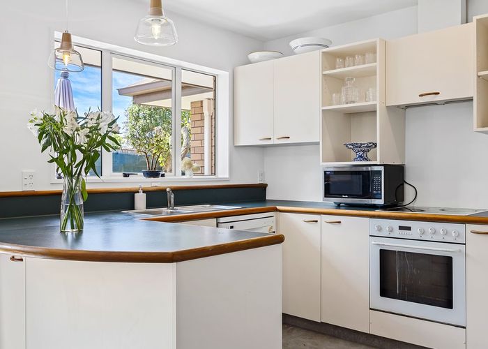  at 42A Grimseys Road, Redwood, Christchurch City, Canterbury