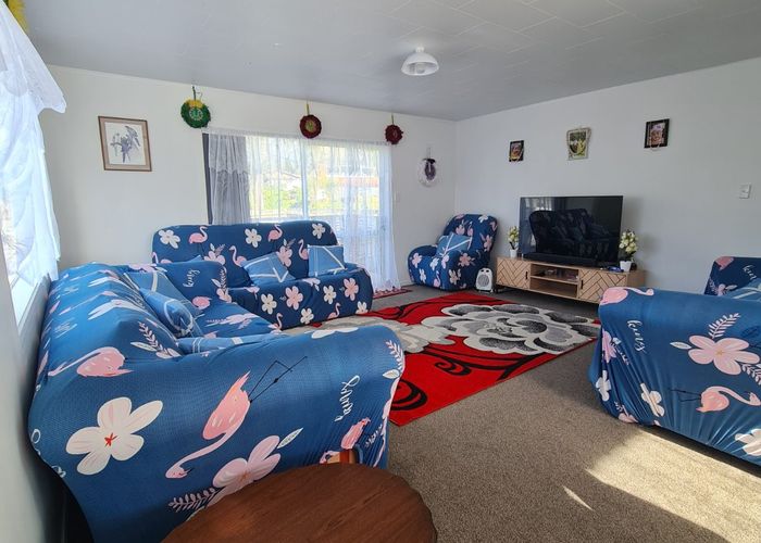  at 2/54 Ambler avenue, Glen Eden, Waitakere City, Auckland
