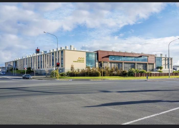  at 6 Tipu Road, Flat Bush, Auckland