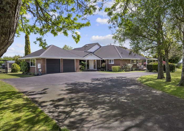 at 155 Marshmeadow Road, Newstead, Hamilton