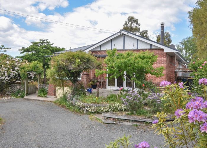  at 407 Outram-Mosgiel Road, North Taieri, Outram