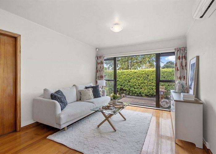  at 1/9 Geraldine Street, Edgeware, Christchurch