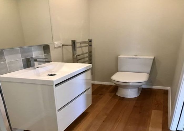  at 1A Blue Mountains Road, Silverstream, Upper Hutt, Wellington