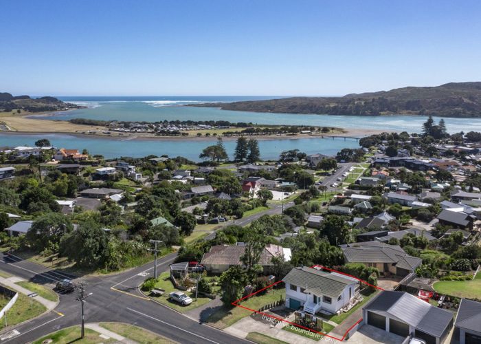  at 4 Norrie Avenue, Raglan, Raglan