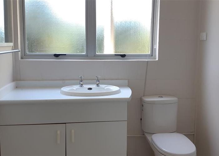  at 1/1 Phillipa Place, Browns Bay, North Shore City, Auckland