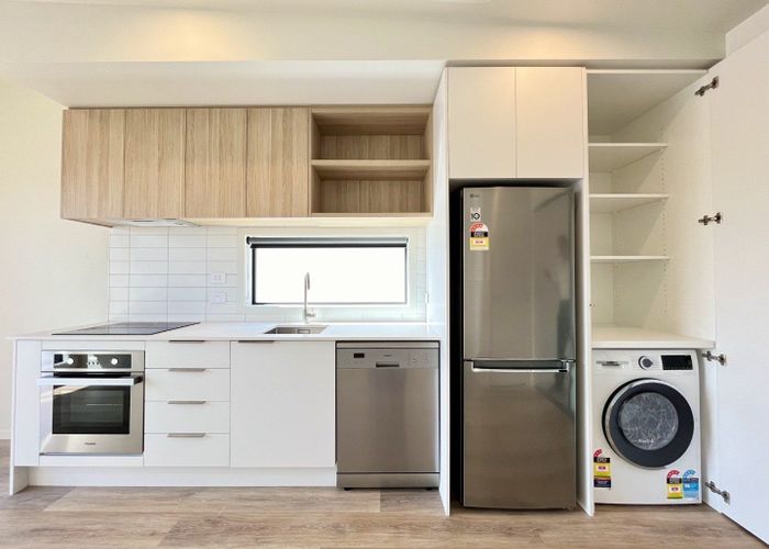  at 16B/92 Cambridge Terrace, Waterloo, Lower Hutt, Wellington